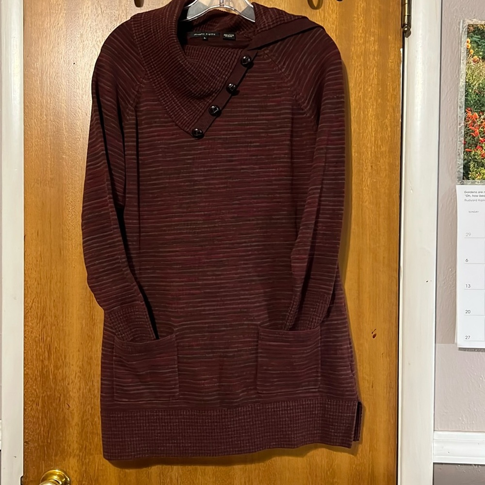 Jeanne Pierre Burgandy multi-color sweater large Leather buttons